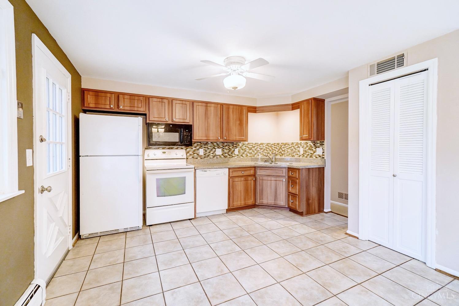 3432 South Road Cincinnati, OH 45248 - Photo 6 of 24 Gallery Image 6