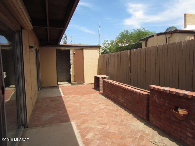 808 South Pantano Road Tucson, AZ 85710 - Photo 26 of 28 Gallery Image 26