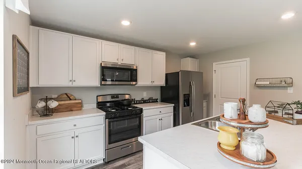 $609,090 | 107 West 6th Street, Howell, NJ 07731