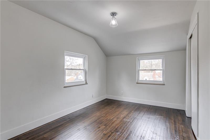 113 Spring Grove Road Pittsburgh, PA 15235 - Photo 11 of 19 Gallery Image 11