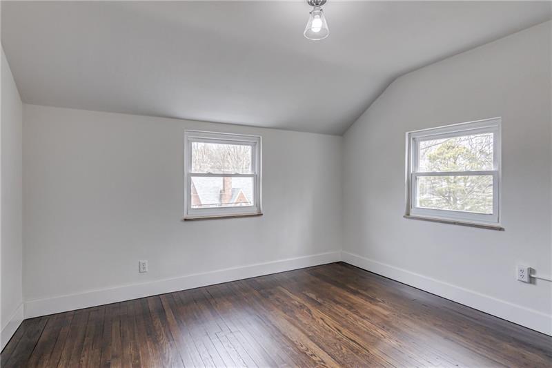 113 Spring Grove Road Pittsburgh, PA 15235 - Photo 15 of 19 Gallery Image 15