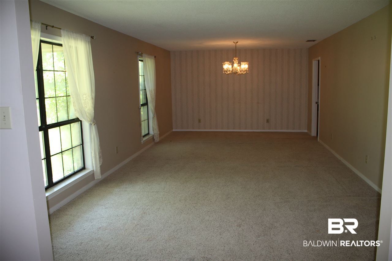 5909 Moffett Road Mobile, AL 36618 - Photo 9 of 23