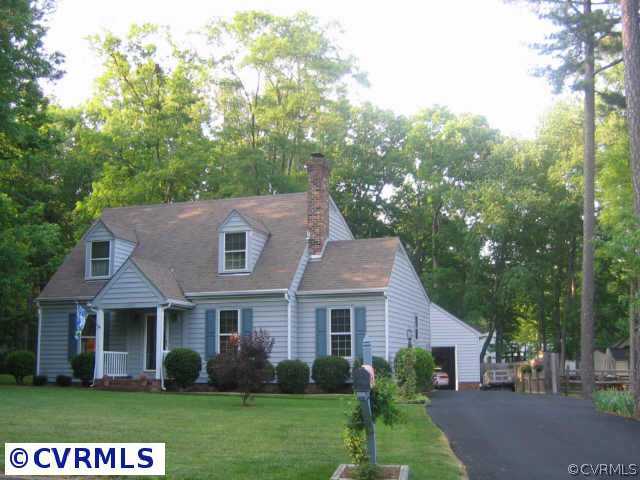 10303 Delray Road Glen Allen, VA 23060 - Photo 1 of 10 Exterior Front