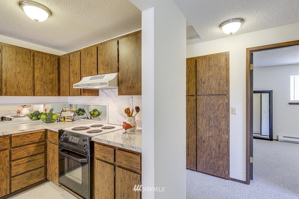 3506 Pine Road Northeast Bremerton, WA 98310 - Photo 8 of 21 Gallery Image 8