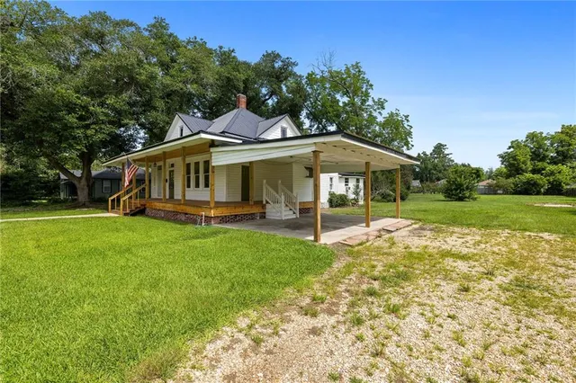 $219,000 | 405 Hickory Street, Amite, LA 70422
