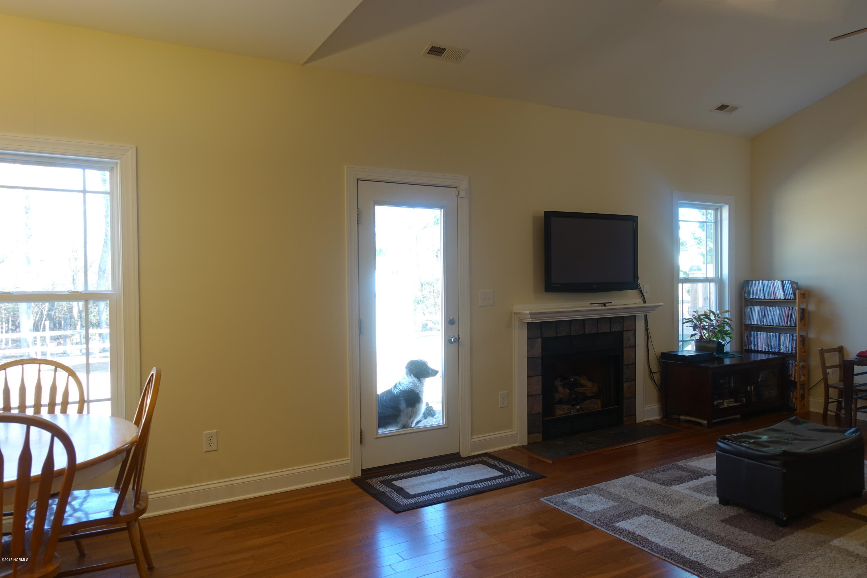 1210 Belgrade-Swansboro Road Hubert, NC 28539 - Photo 7 of 33 DSC02256