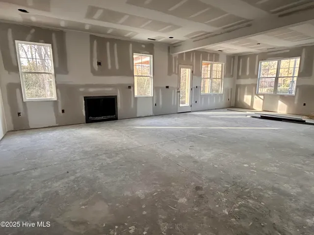 $499,900 | 103 Walnut Cove, La Grange, NC 28551