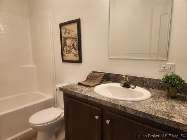 $267,900 | 104 Hounds Way, Salem, IN 47167