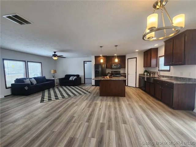 $267,900 | 104 Hounds Way, Salem, IN 47167