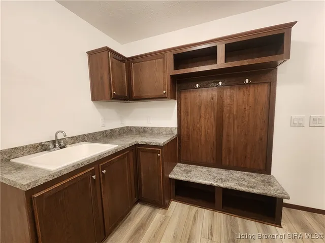 $267,900 | 104 Hounds Way, Salem, IN 47167