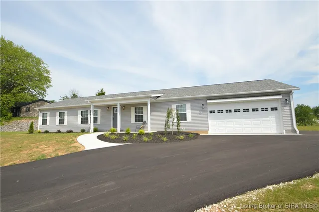 $267,900 | 104 Hounds Way, Salem, IN 47167