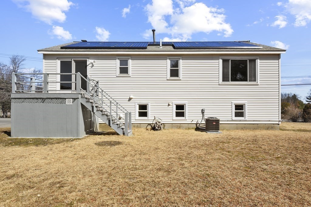 3 Willow Road Ayer, MA 01432 - Photo 3 of 21 Gallery Image 3