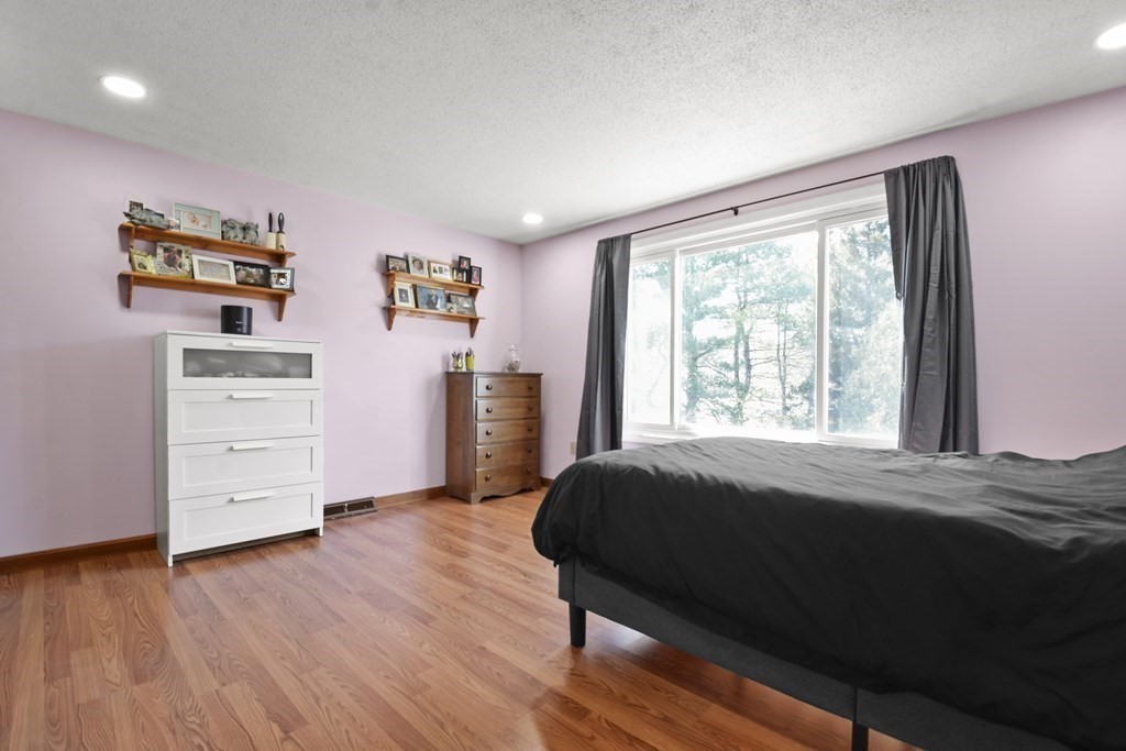 3 Willow Road Ayer, MA 01432 - Photo 9 of 21 Gallery Image 9