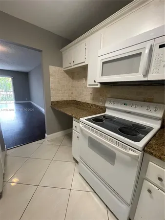$1,795 | 5961 North Falls Cir Drive, Unit 309, Lauderhill, FL 33319