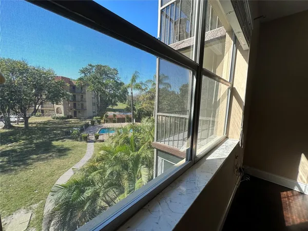$1,795 | 5961 North Falls Cir Drive, Unit 309, Lauderhill, FL 33319