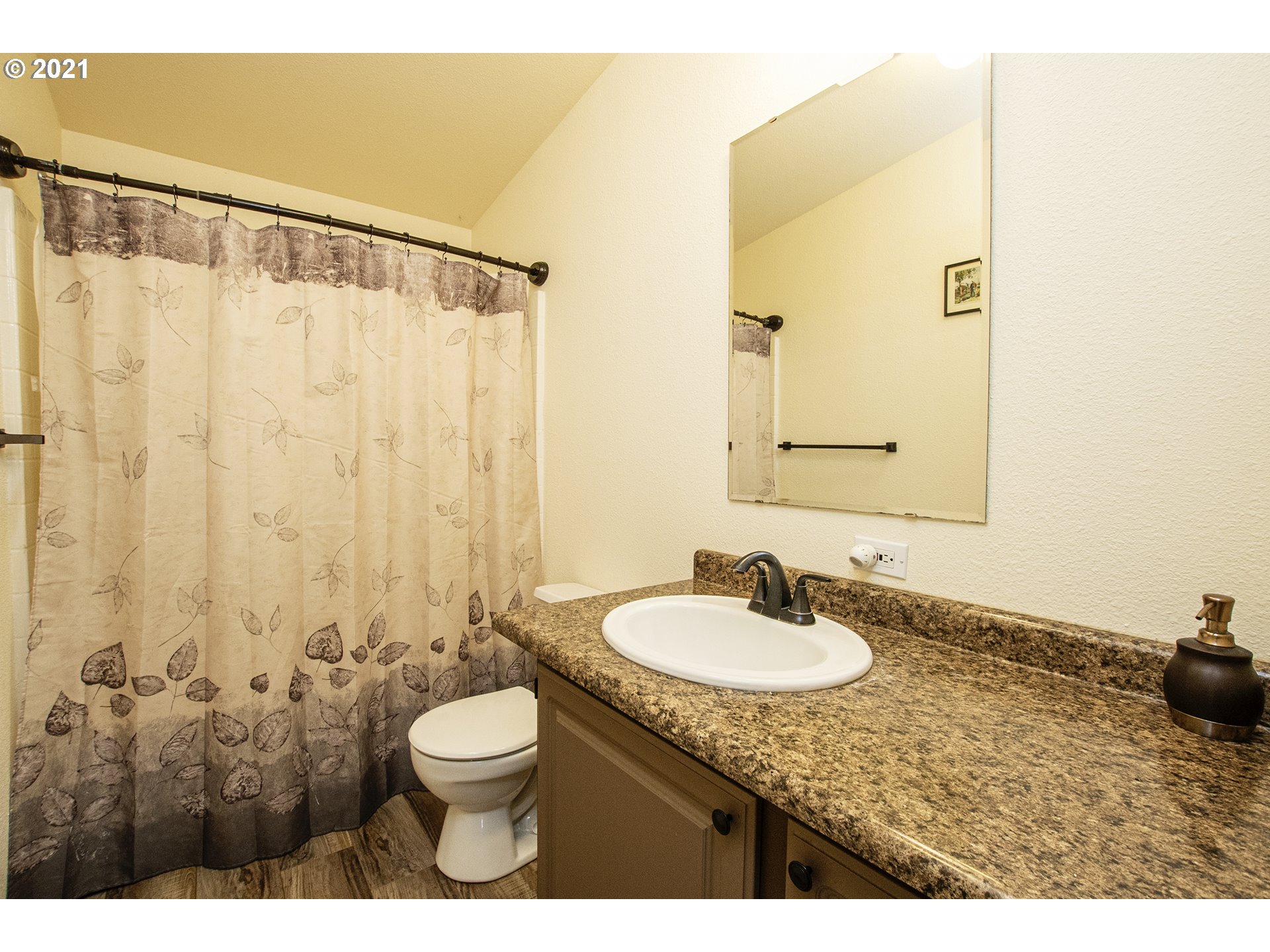 83262 Mickelson Road Creswell, OR 97426 - Photo 16 of 24 Gallery Image 16
