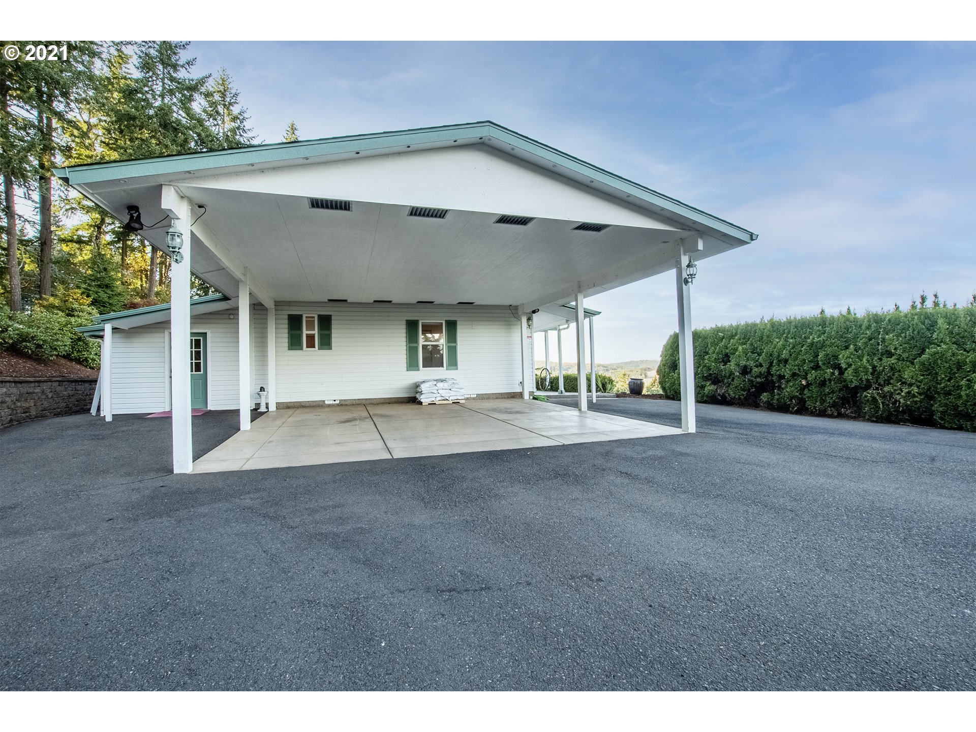 83262 Mickelson Road Creswell, OR 97426 - Photo 19 of 24 Gallery Image 19