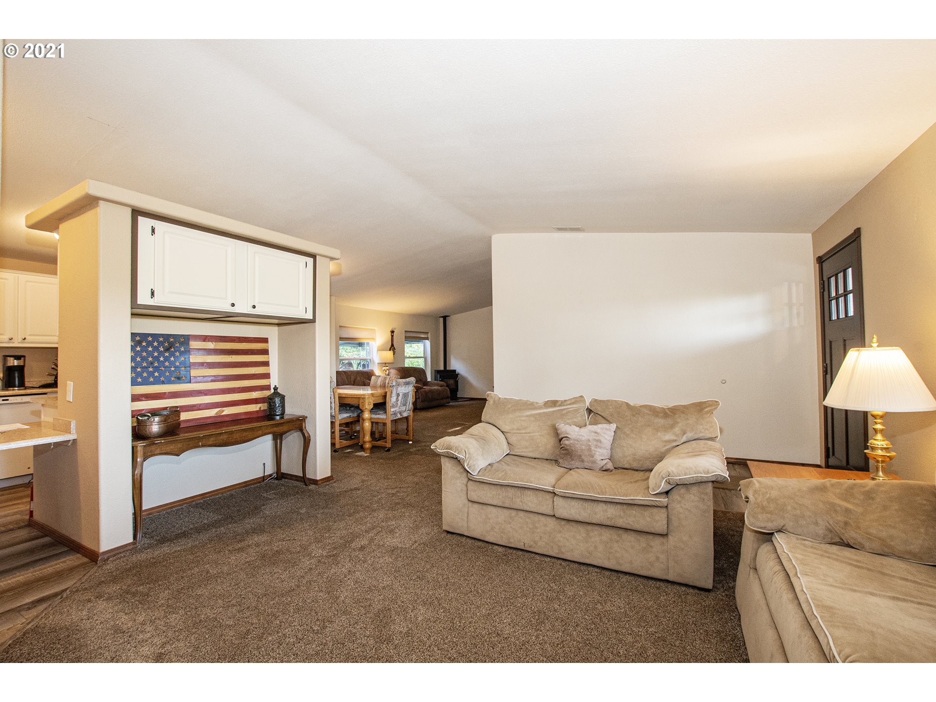83262 Mickelson Road Creswell, OR 97426 - Photo 4 of 24 Gallery Image 4
