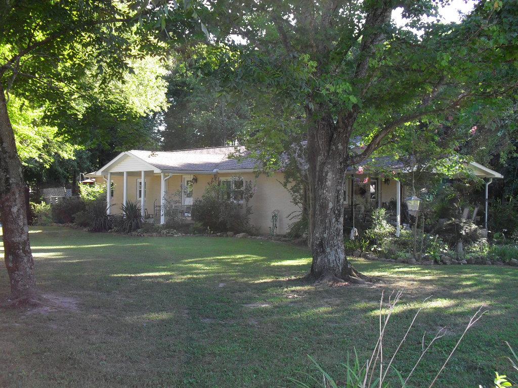 1811 Tula Pace Road Chapmansboro, TN 37035 - Photo 6 of 27 Gallery Image 6