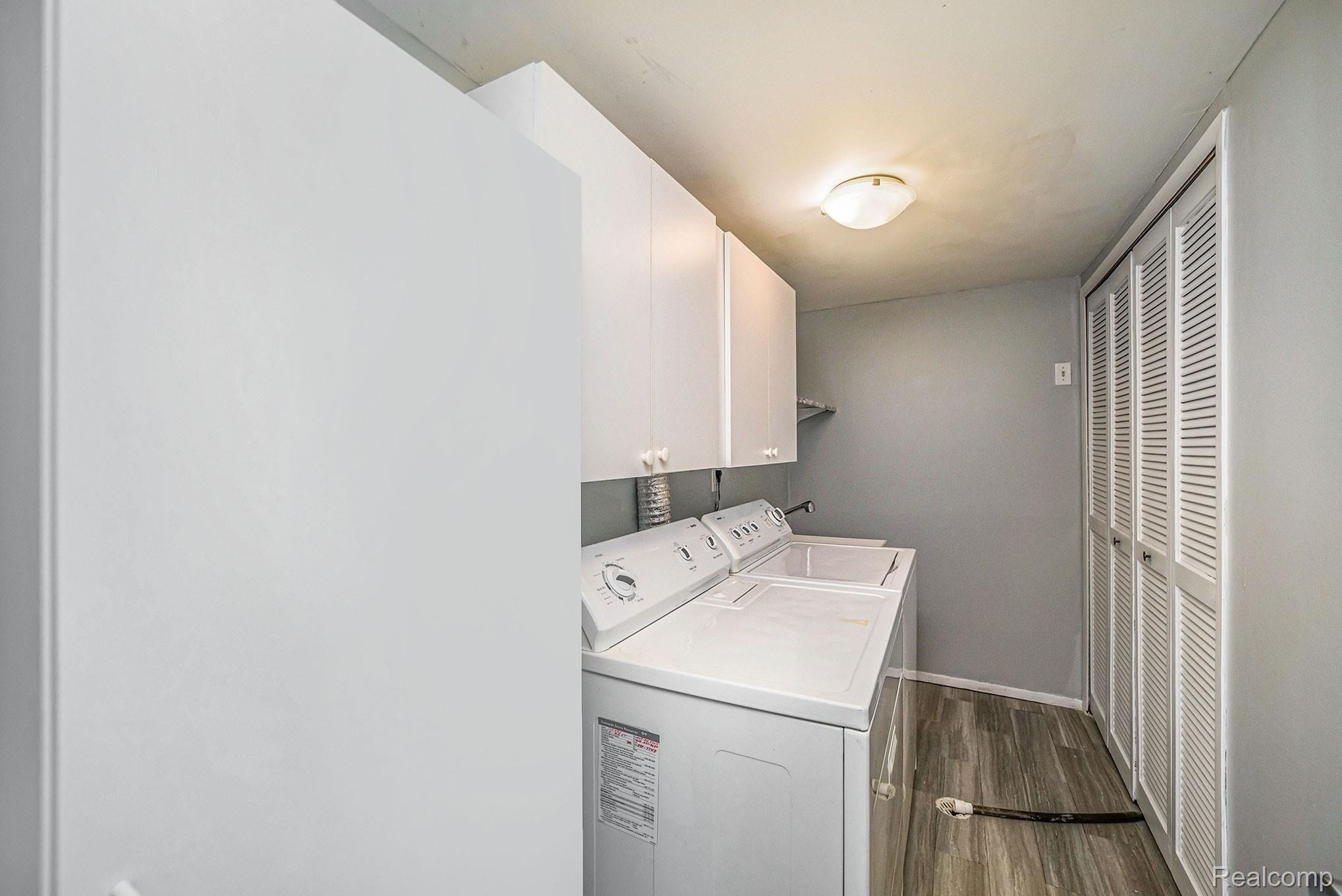 1683 Riverside Drive Rochester, MI 48309 - Photo 11 of 23 017A4678.jpg