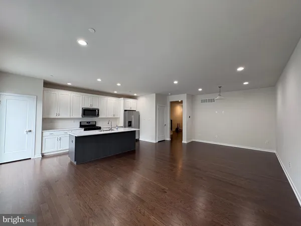 $3,850 | 208 Segel Drive, Media, PA 19063