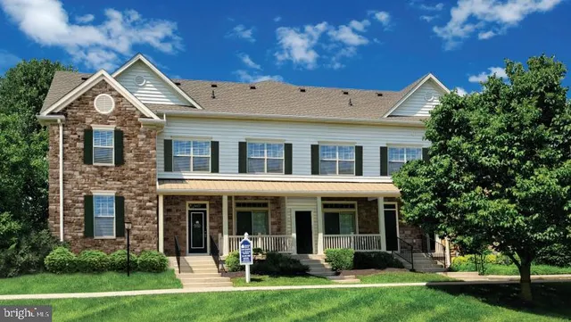 $2,295 | 213 Summer Court, Sellersville, PA 18960