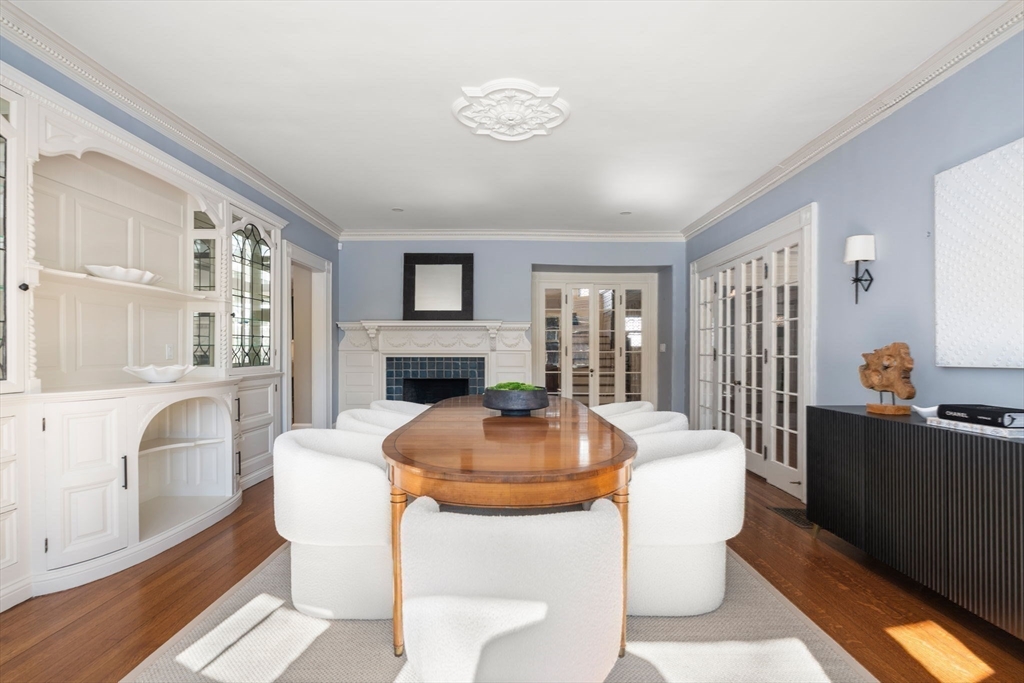 232 Kent Street Brookline, MA 02446 - Photo 9 of 32