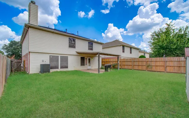 $320,000 | 18119 Dusty Terrace Lane, Katy, TX 77449