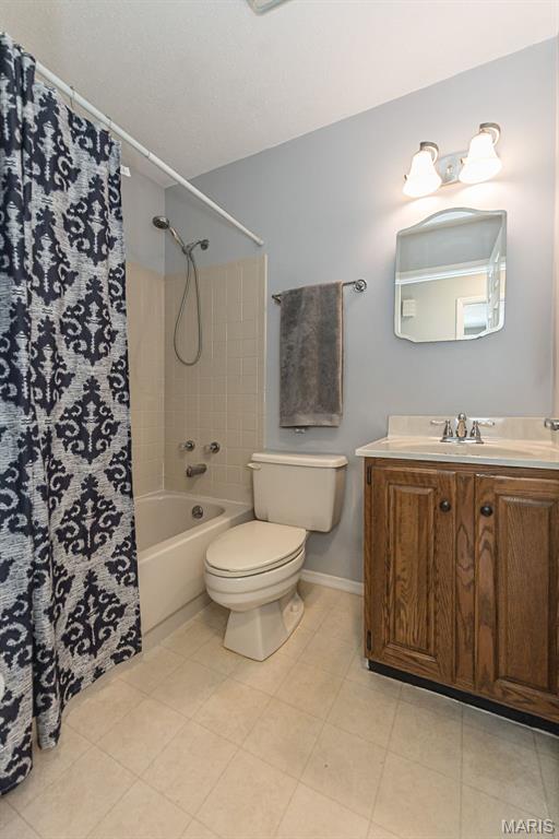 467 Talbert Court Ballwin, MO 63021 - Photo 9 of 25