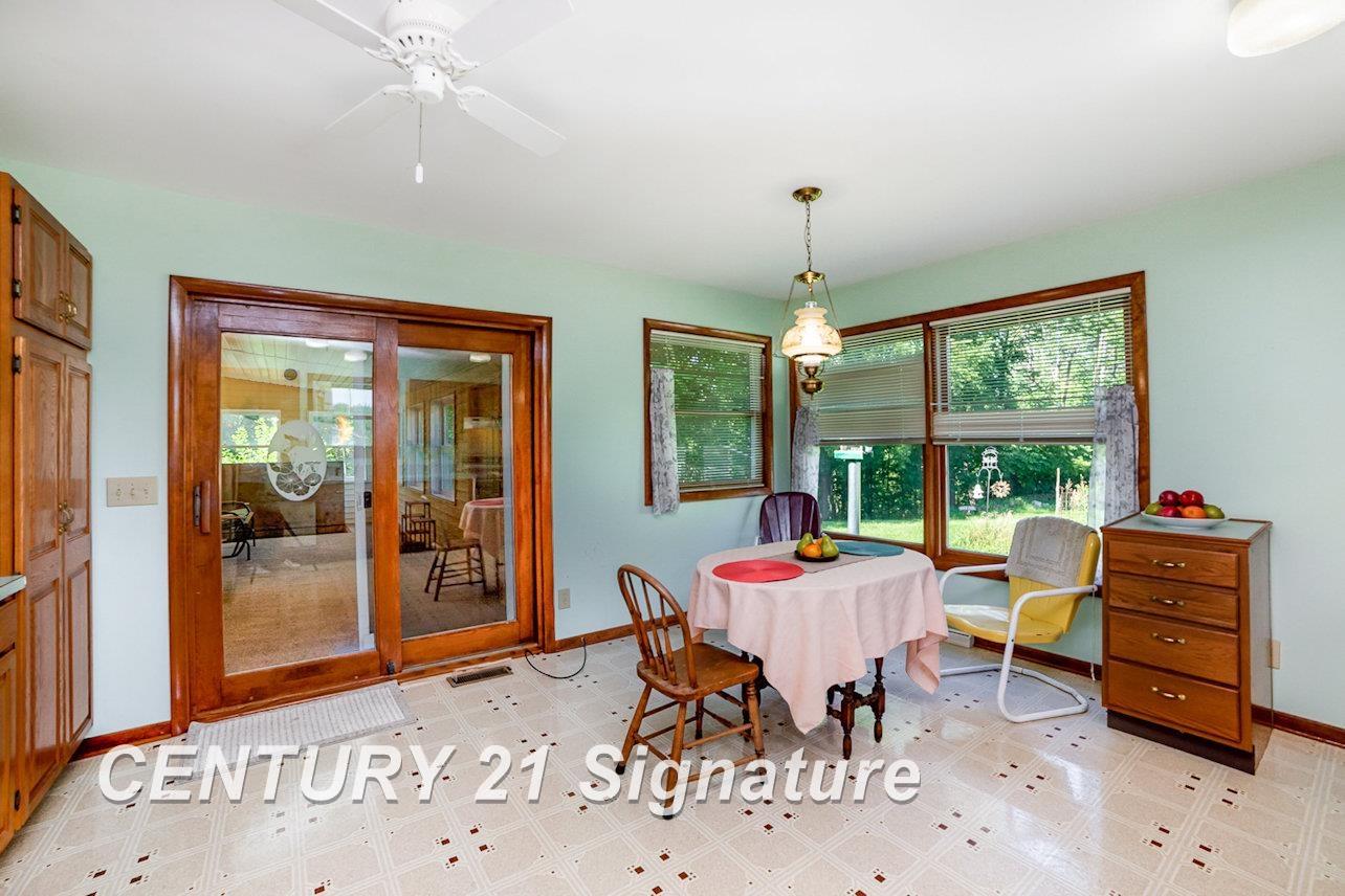 11190 S Road Farwell, MI 48622 - Photo 6 of 24 Gallery Image 6