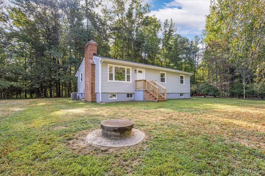 6314 Heritage Road Prince George, VA 23875 - Photo 3 of 26 Bi-level home featuring an outdoor fire pit, a fro
