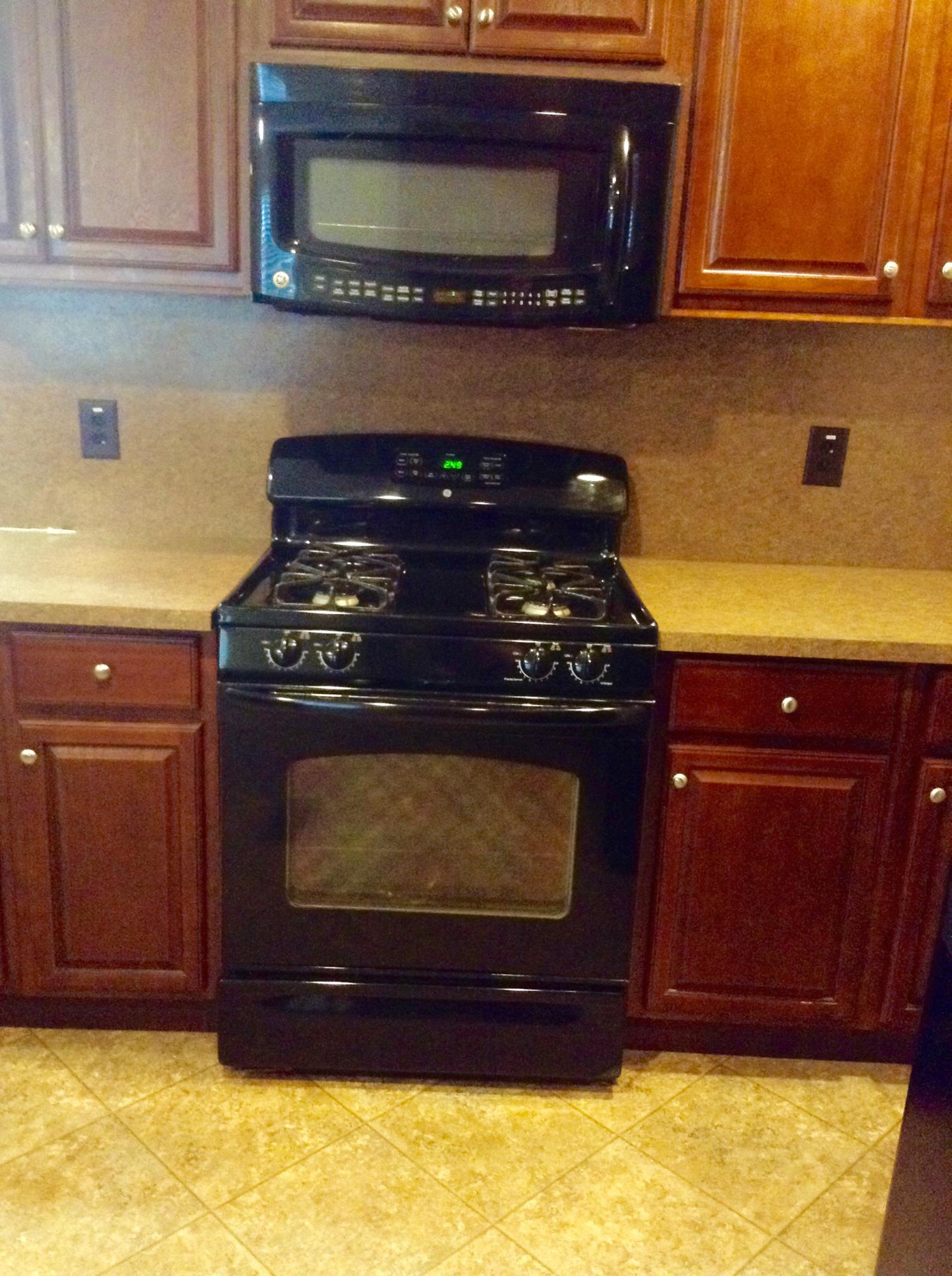 10780 Old Georgetown Road McClellanville, SC 29458 - Photo 6 of 19 Kitchen Appliances