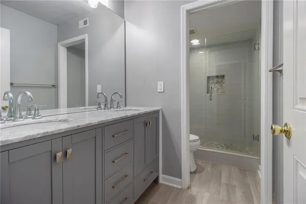 $2,900 | 18 Glenald Way Northwest, Atlanta, GA 30327