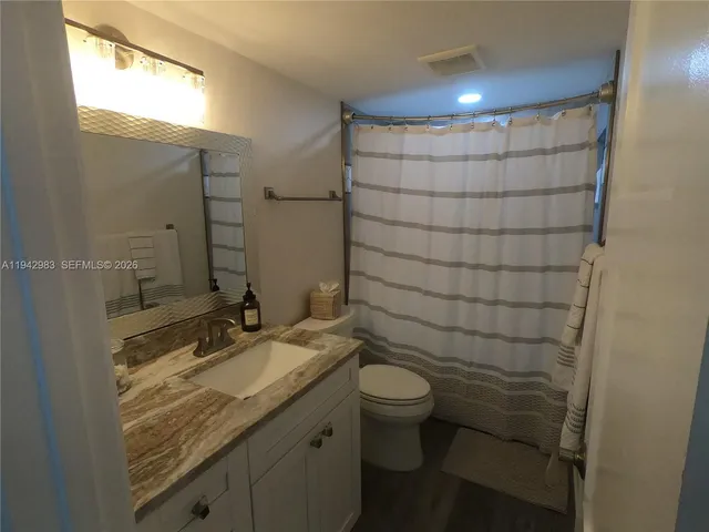 $179,900 | 3930 Inverrary Boulevard, Unit 604D, Lauderhill, FL 33319