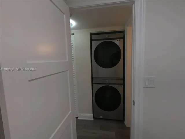 $179,900 | 3930 Inverrary Boulevard, Unit 604D, Lauderhill, FL 33319