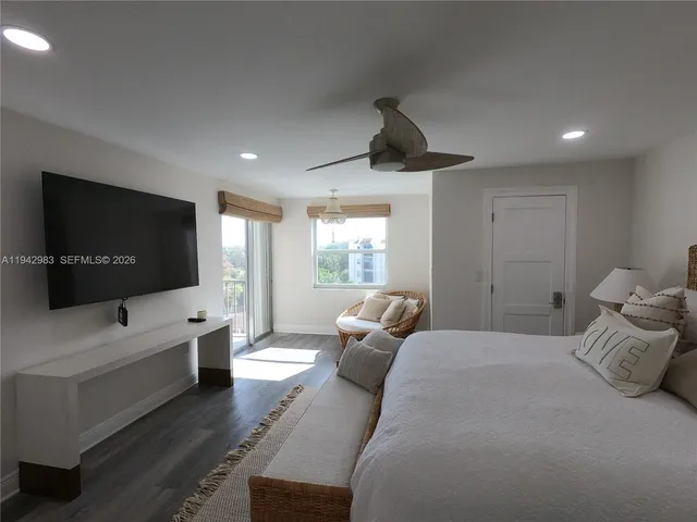 $179,900 | 3930 Inverrary Boulevard, Unit 604D, Lauderhill, FL 33319