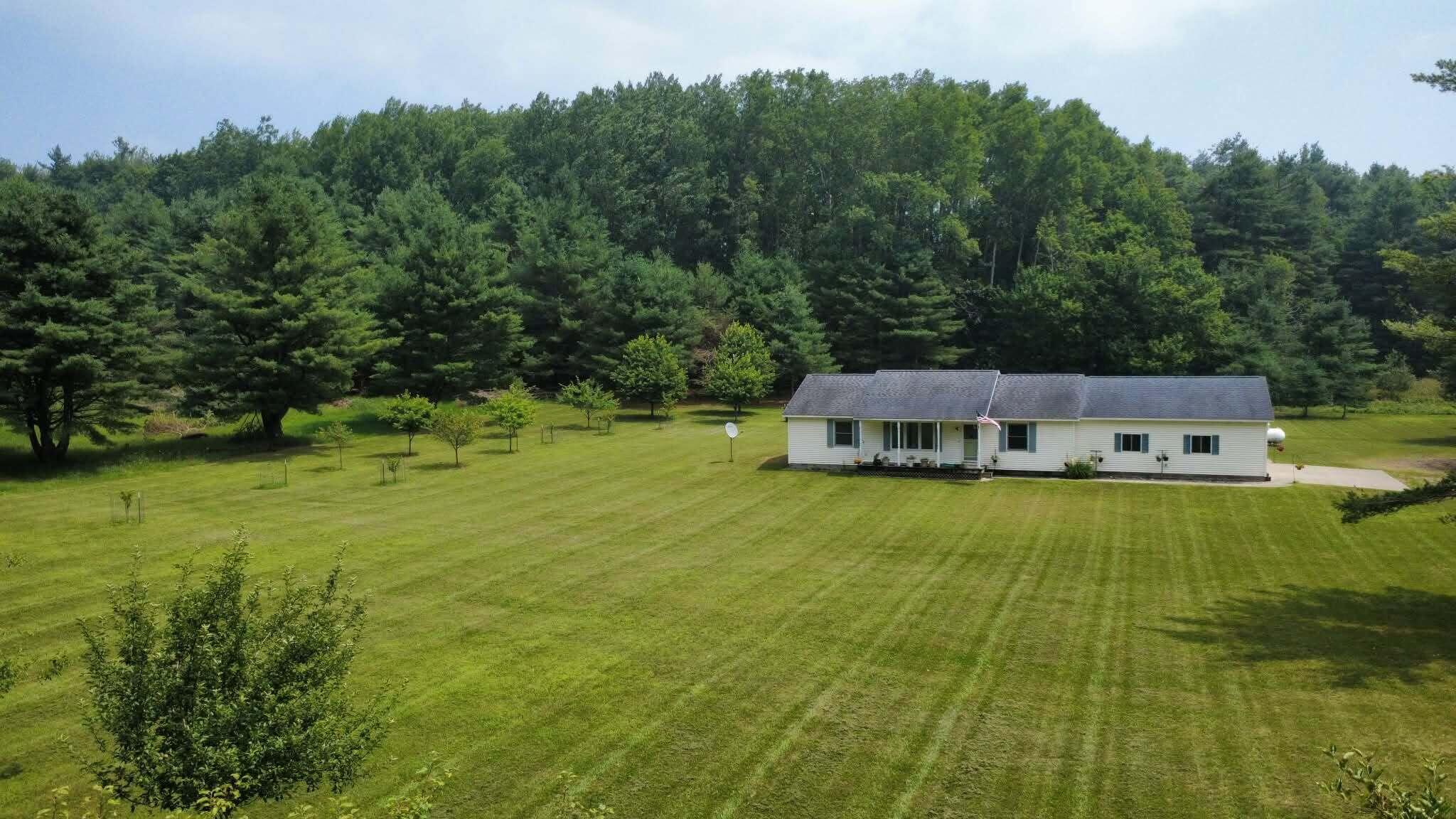 5149 Clark Road Harrisville, MI 48740 - Photo 3 of 26 748326999_1404240178219868_2365121632978