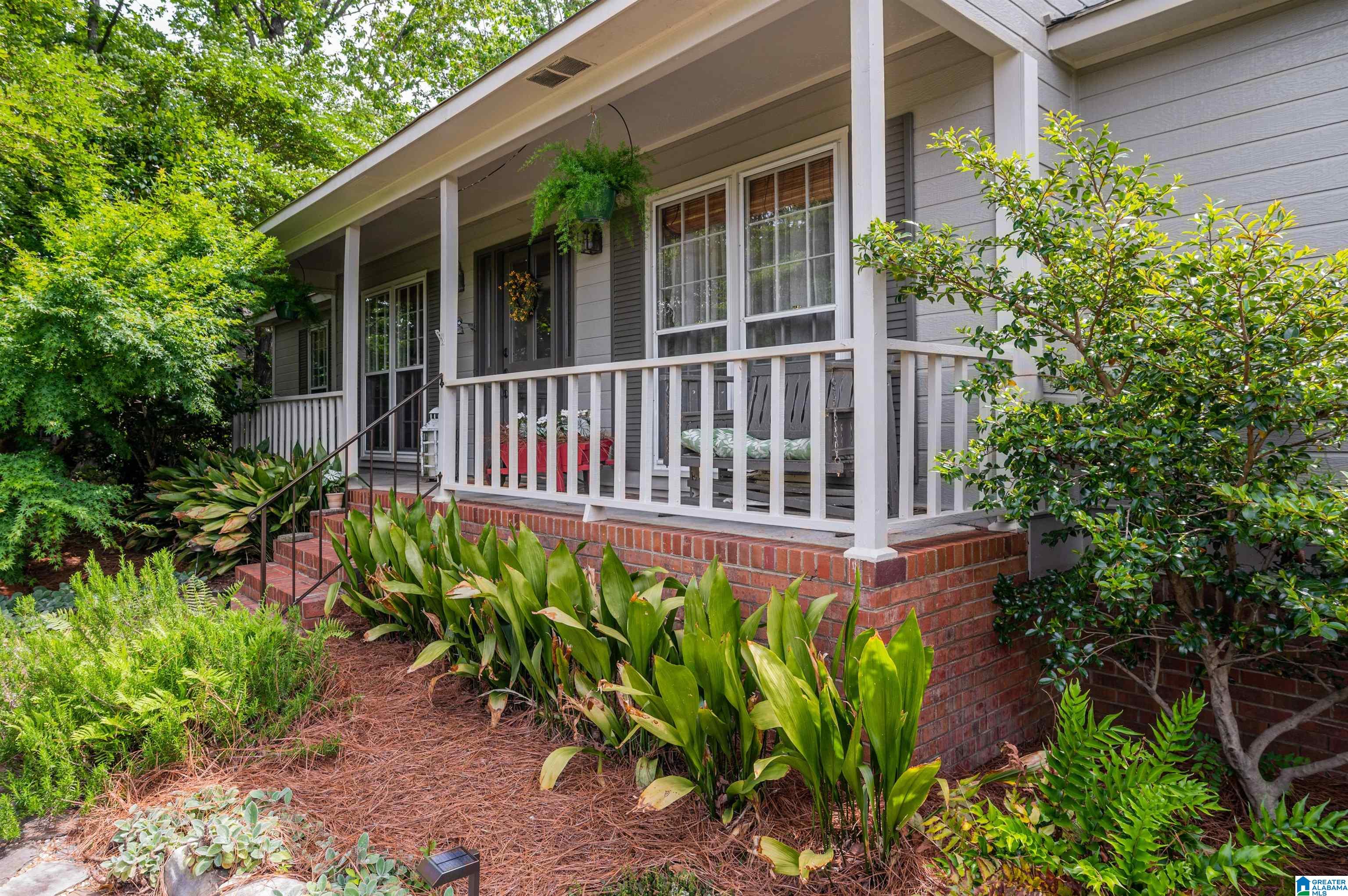 224 Oakmont Road Birmingham, AL 35244 - Photo 3 of 50