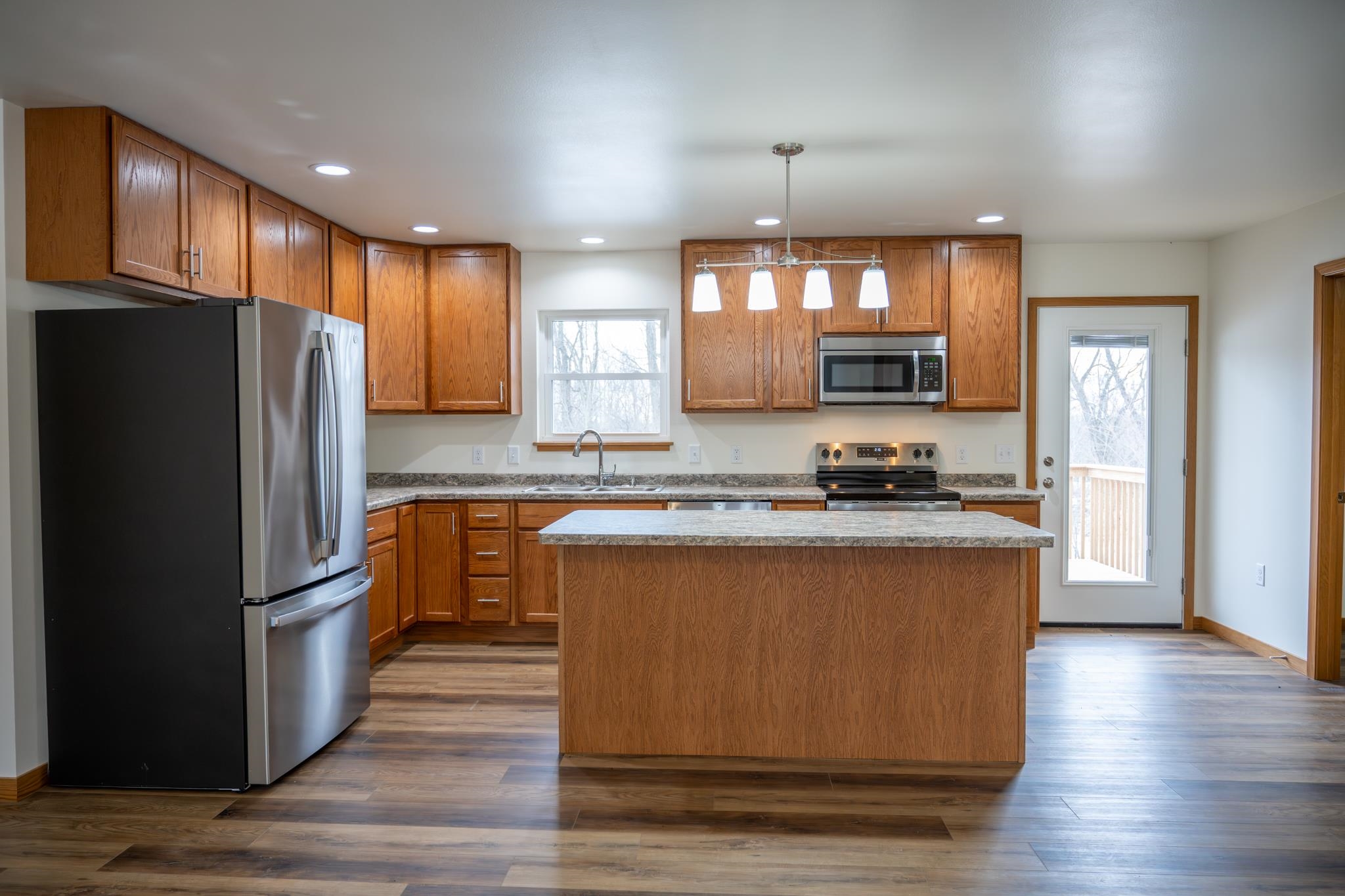 513 Oak Grove Necedah, WI 54646 - Photo 12 of 41