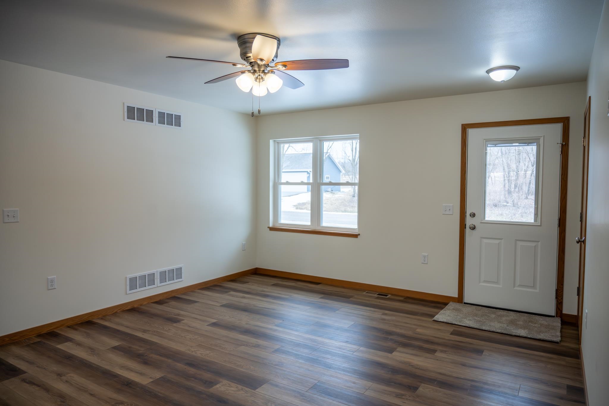 513 Oak Grove Necedah, WI 54646 - Photo 14 of 41