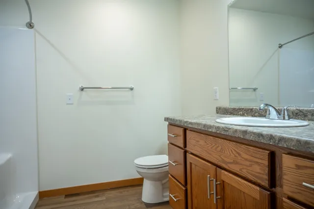 $324,900 | 513 Oak Grove, Necedah, WI 54646