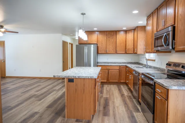 $324,900 | 513 Oak Grove, Necedah, WI 54646