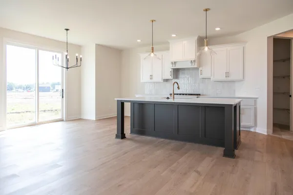 $919,000 | 3627 Knightsbridge Trail Lake North, Lake Elmo, MN 55042