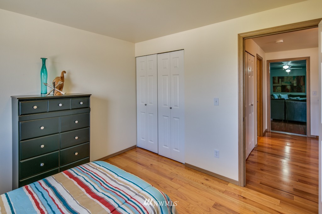 1315 37th Street Anacortes, WA 98221 - Photo 15 of 24