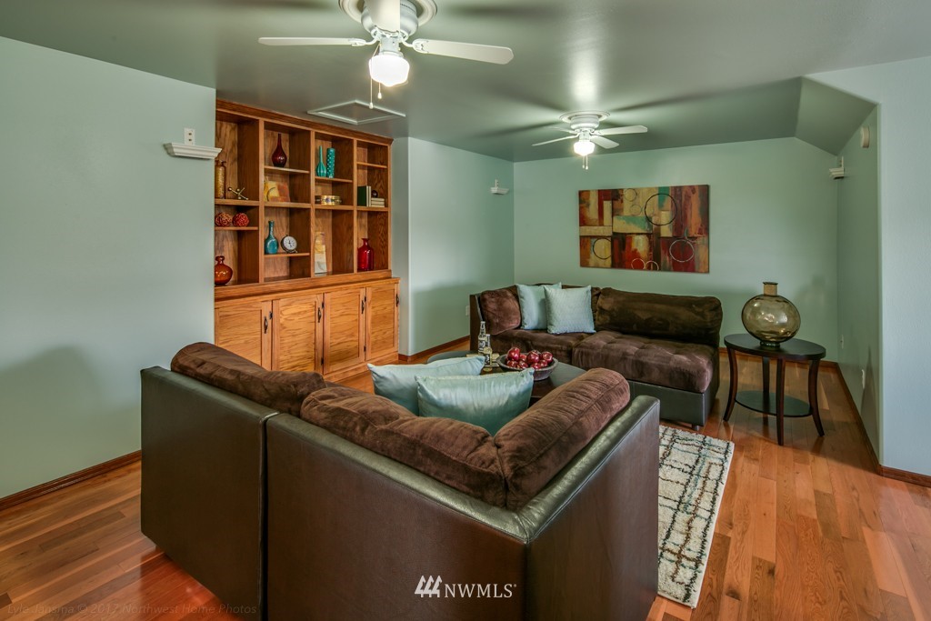 1315 37th Street Anacortes, WA 98221 - Photo 19 of 24