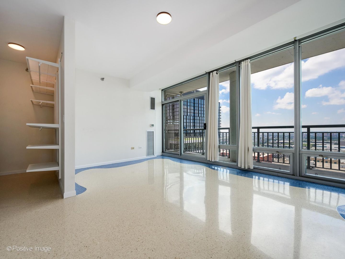 701 South Wells Street, Unit 3306 Chicago, IL 60607 - Photo 14 of 29 Gallery Image 14