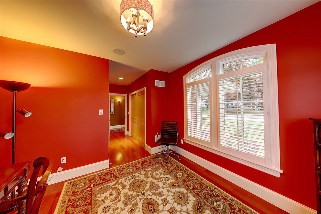 60 Riverside Drive East Providence, RI 02915 - Photo 18 of 35 Gallery Image 18