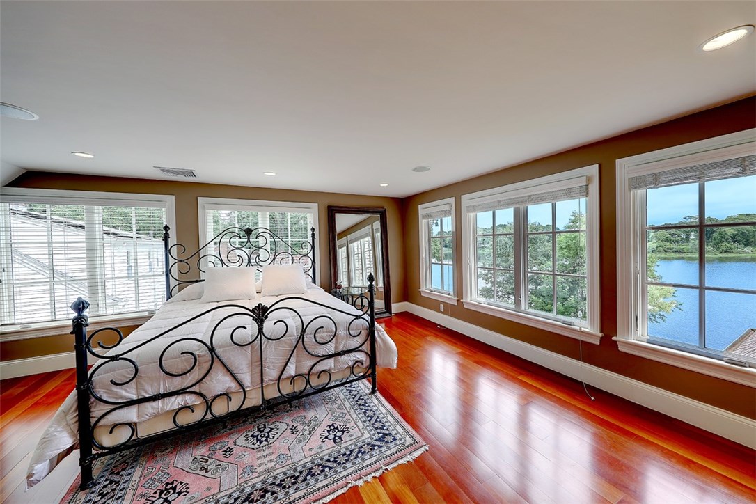 60 Riverside Drive East Providence, RI 02915 - Photo 20 of 35 Gallery Image 20