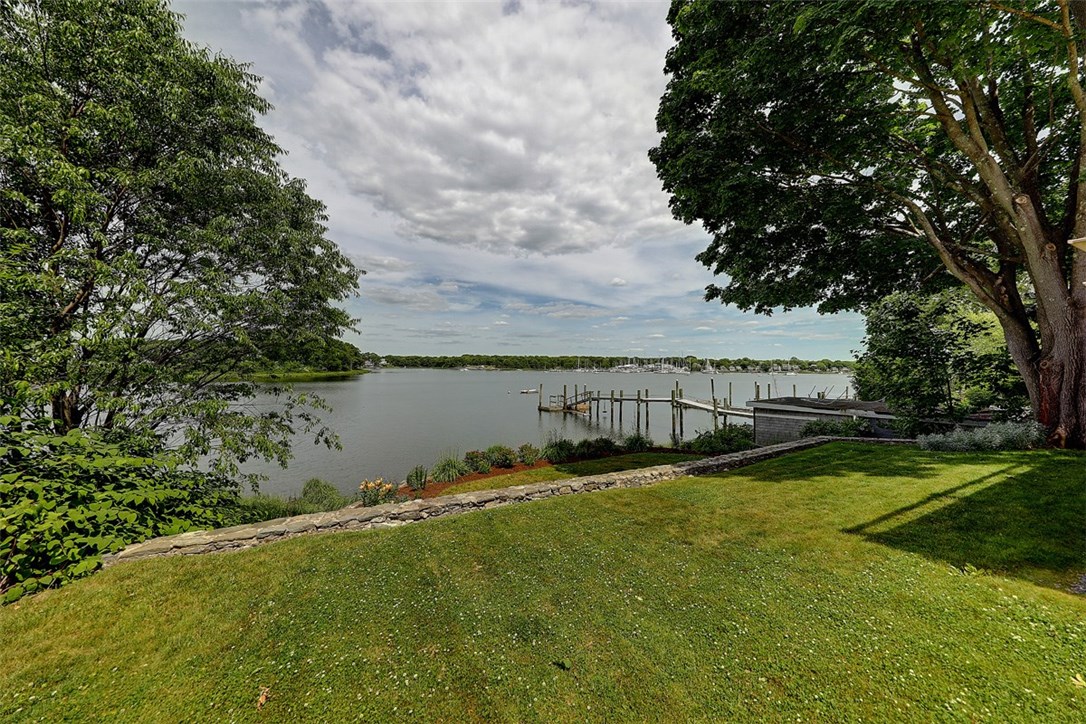 60 Riverside Drive East Providence, RI 02915 - Photo 29 of 35 Gallery Image 29