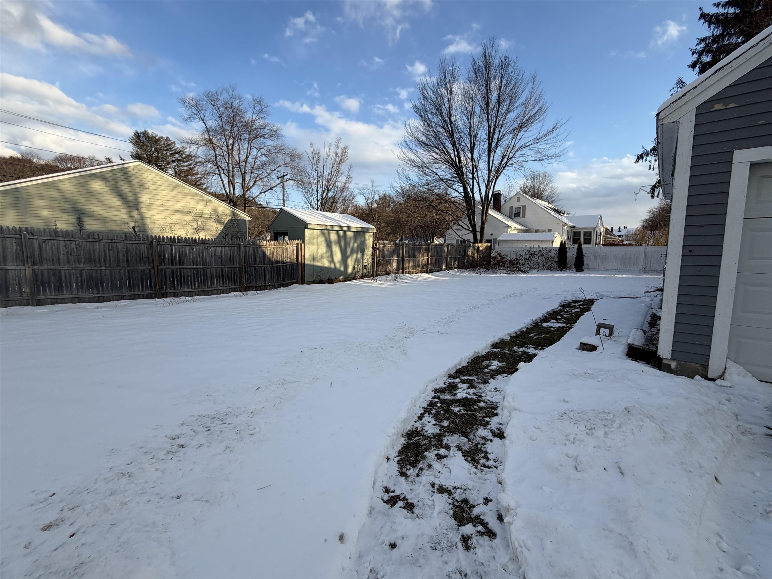 209 Baker Street Keene, NH 03431 - Photo 20 of 28